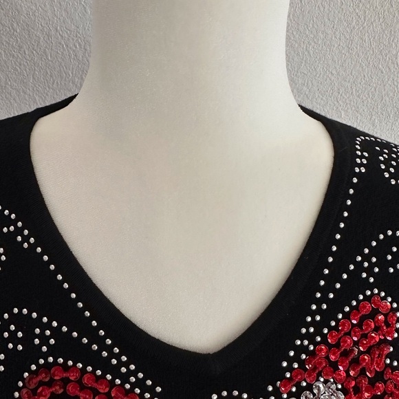Red and Black Sequin Sweater - Picture 3 of 4
